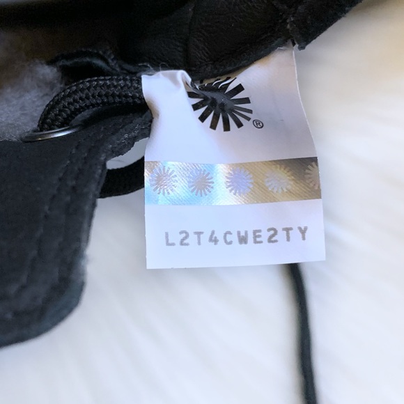 UGG Seton TL Black Waterproof Chukka Boots - Picture 8 of 8